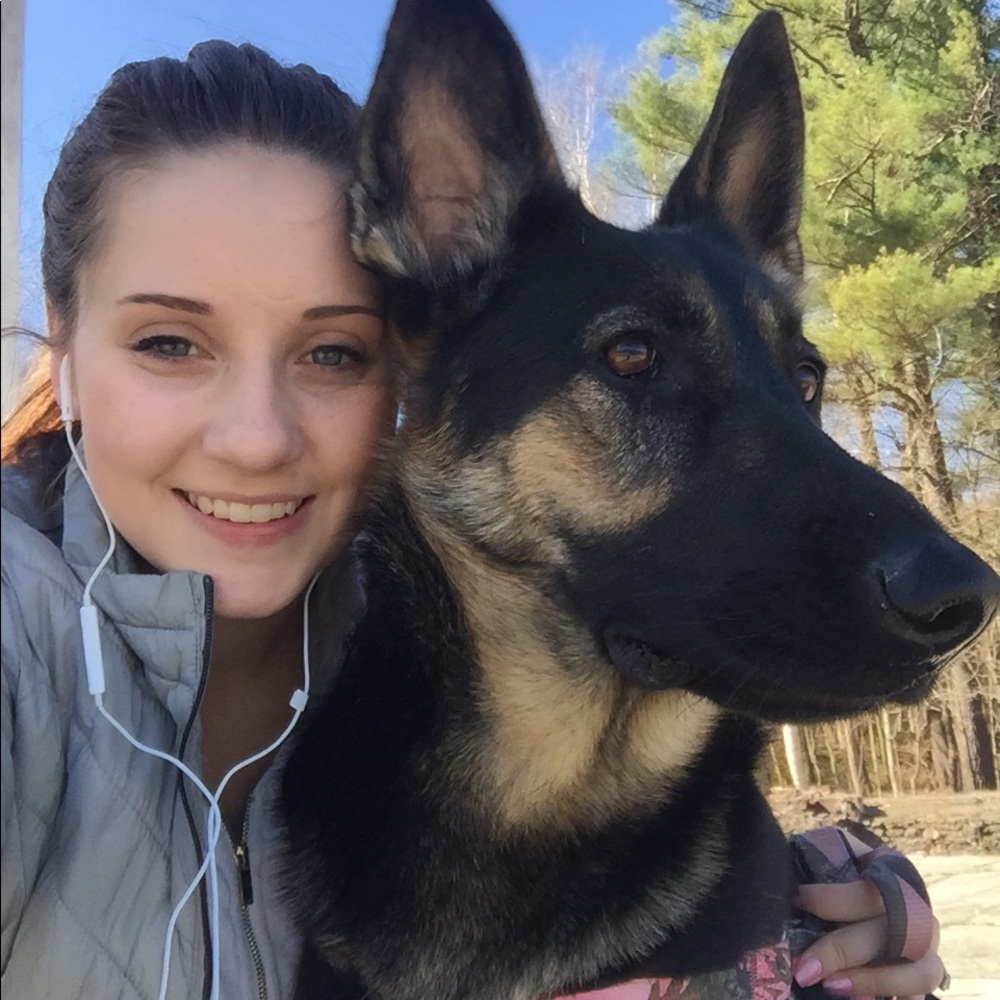 Meet your Posher, Cara